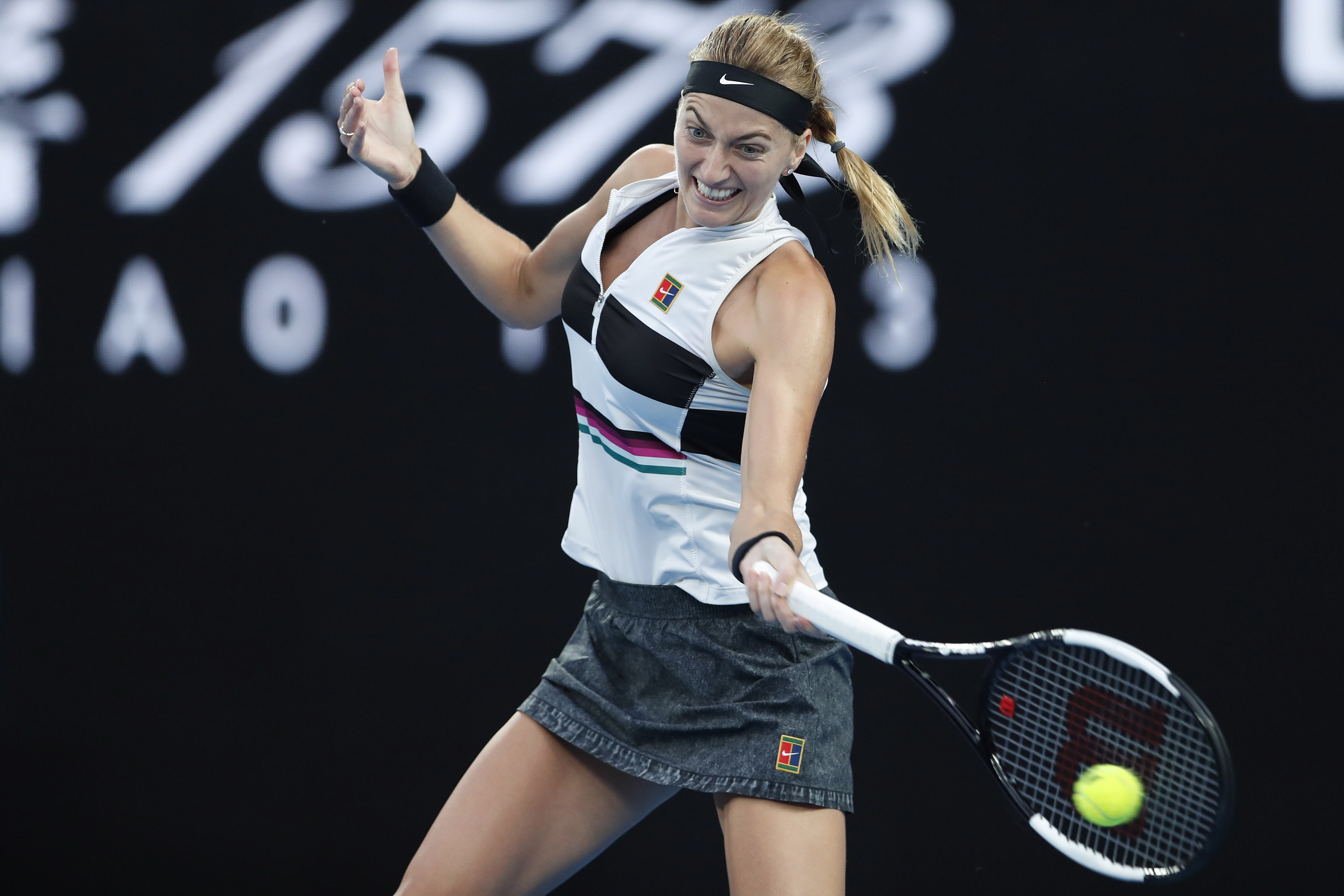 大坂直美重要时刻反败为胜，SKT带队取胜！赛场气氛高涨